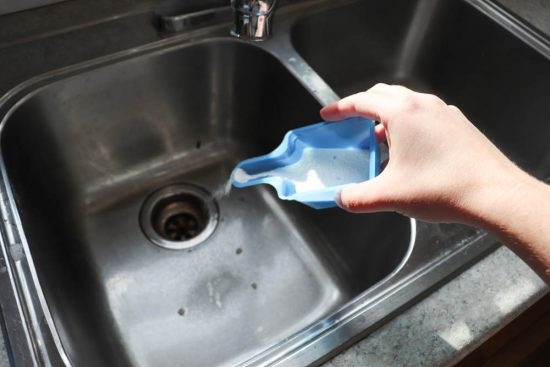 drains in your home - keeping the sink clean