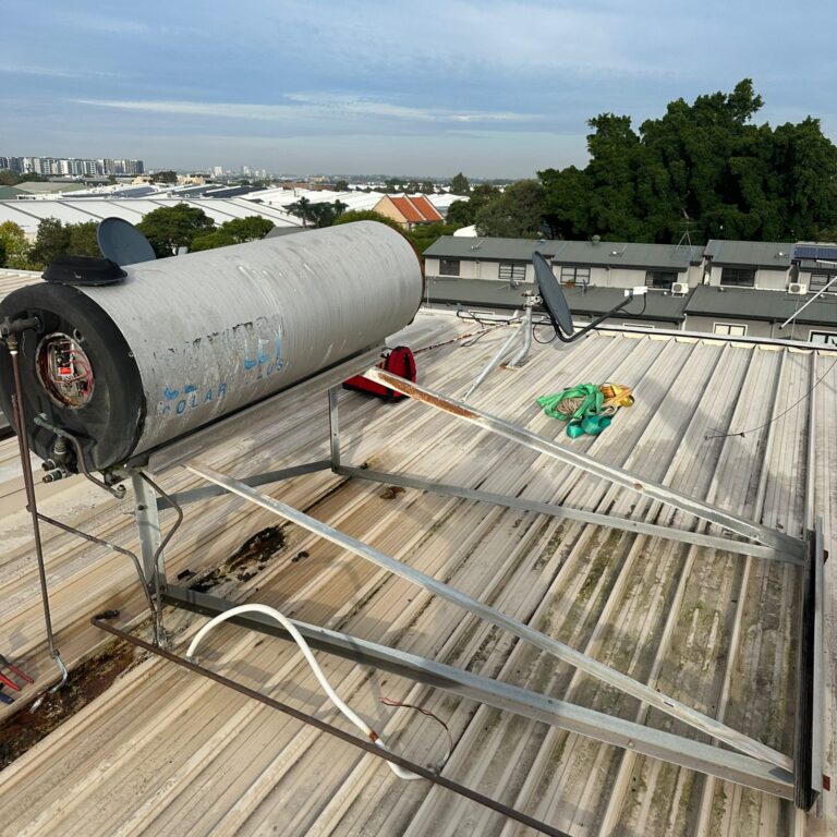 solar water tank installation nearby sydney
